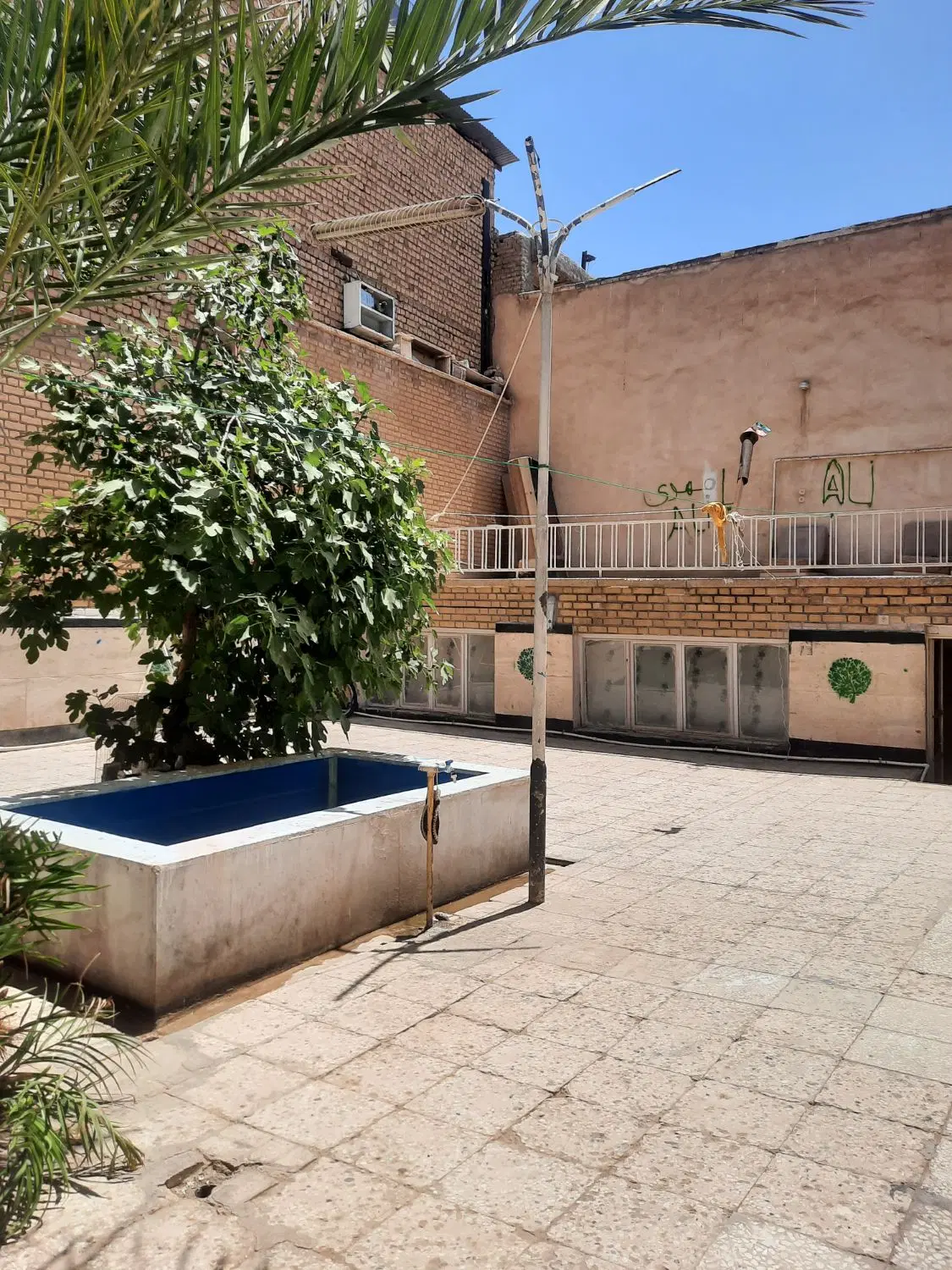 ۳۵۰ متر  کلنگی _قابل ساخت_باز سازی