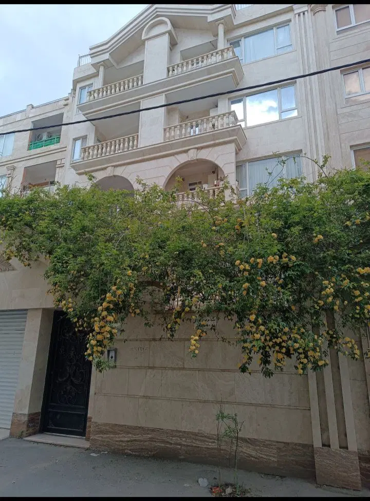 بلوار امام رضا ۶۷ متر طبقه دوم سند تک برگ