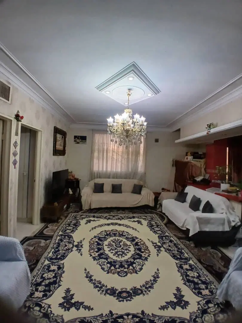 فروش آپارتمان۶۹م دوبر نورگیر فاز۱ مالک هستم