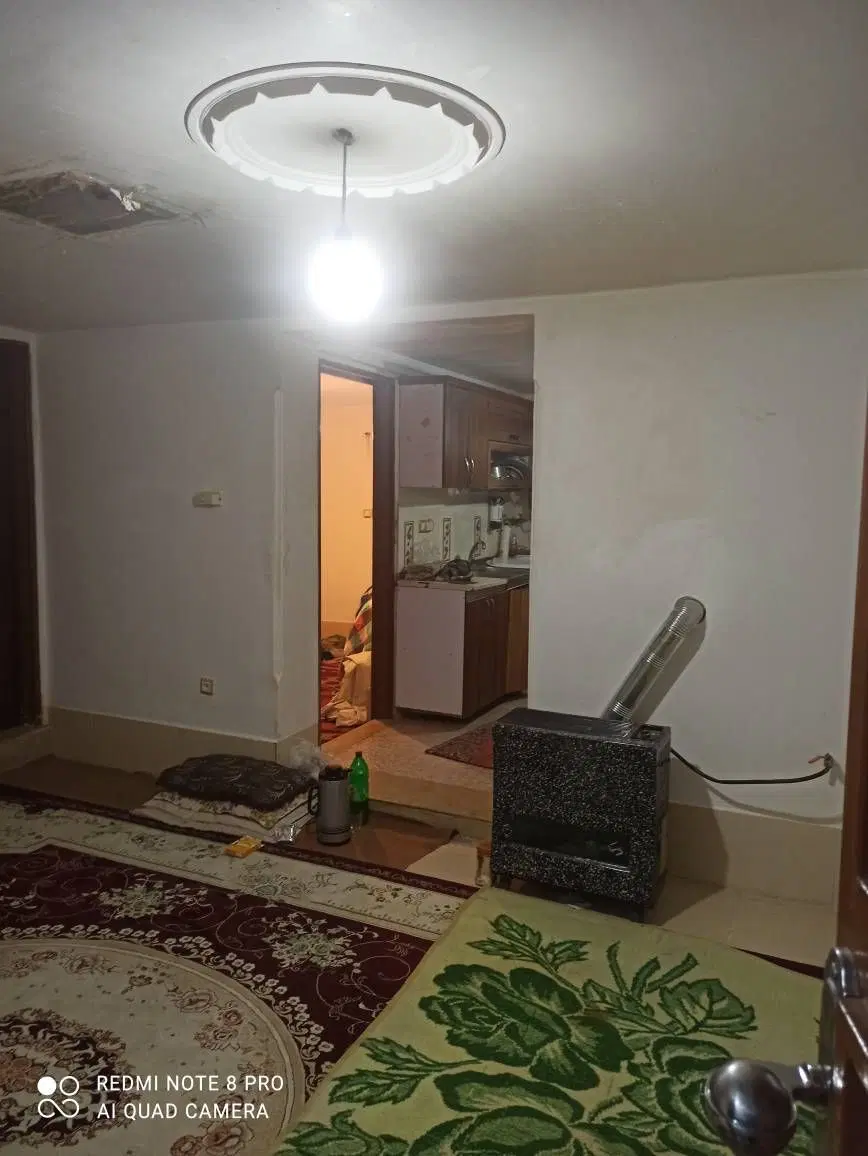 یک واحد خونه یه خوابه طبقه اول به متراژ 55متر
