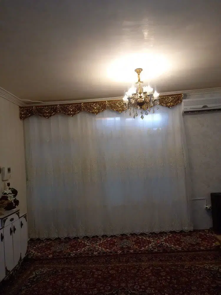 خانه حیاط دار به متراژ 90متر دارای تمام امتیازات