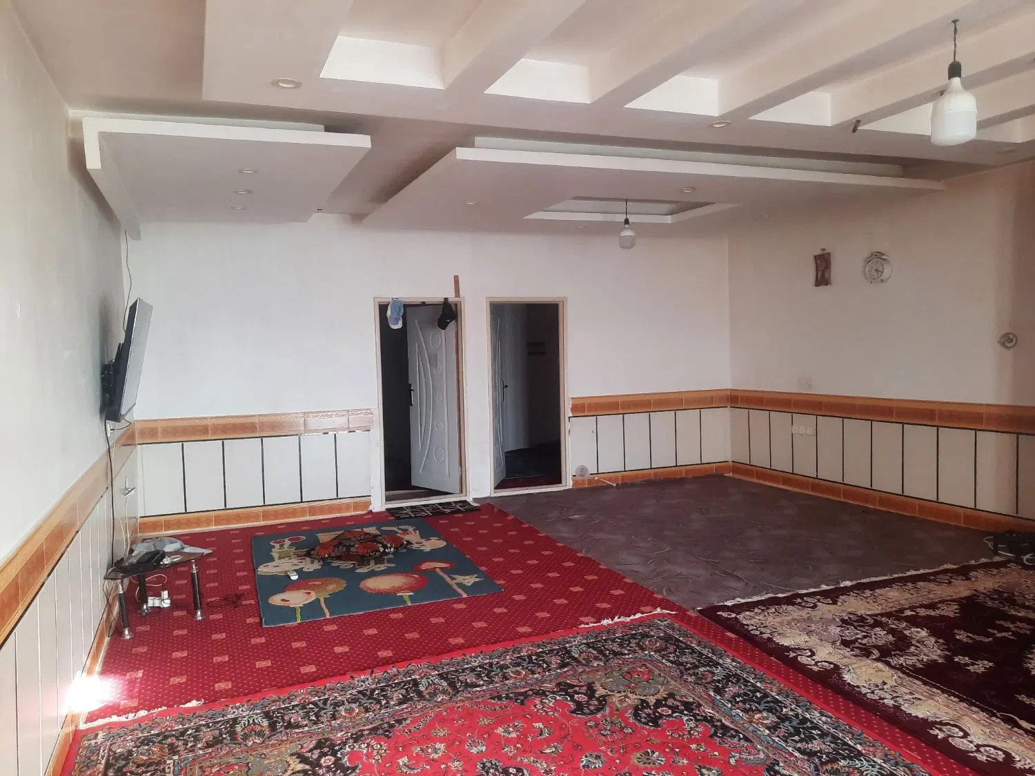 یک باب منزل اجاره ای