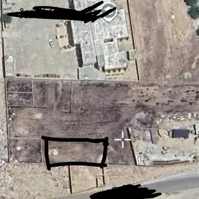 زمین فروشی