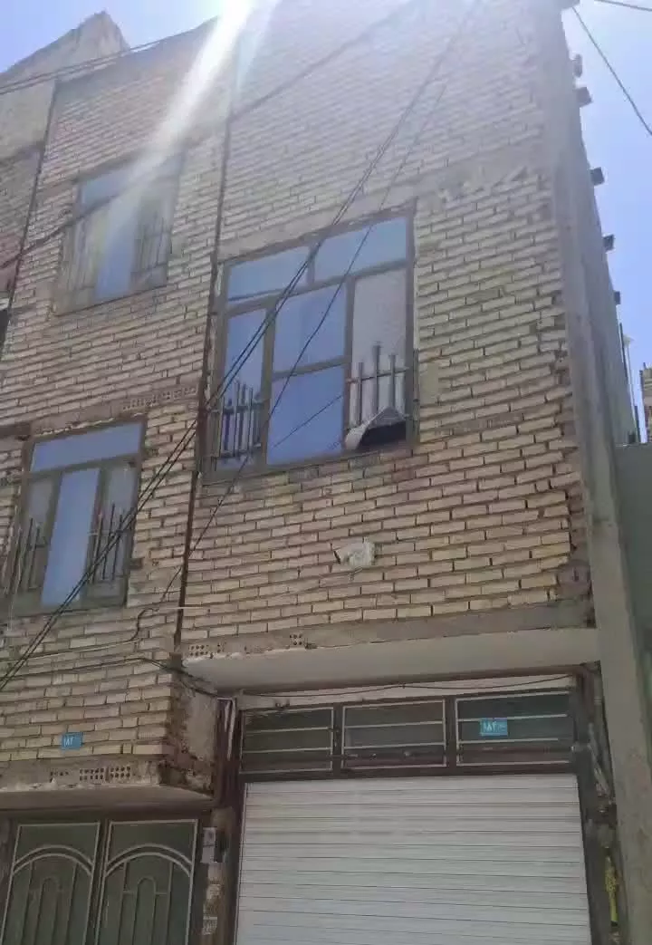خانه ویلایی فروش فوری دسترسی فول