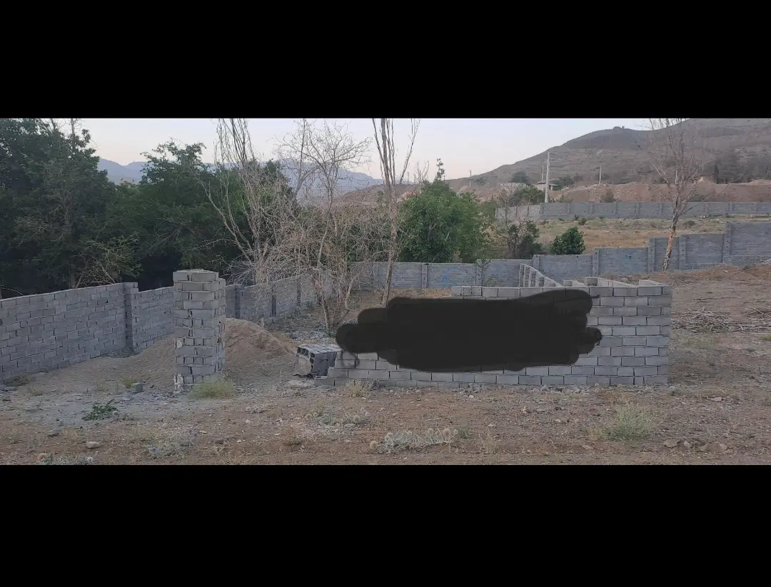 زمین ۳۵۰ متری