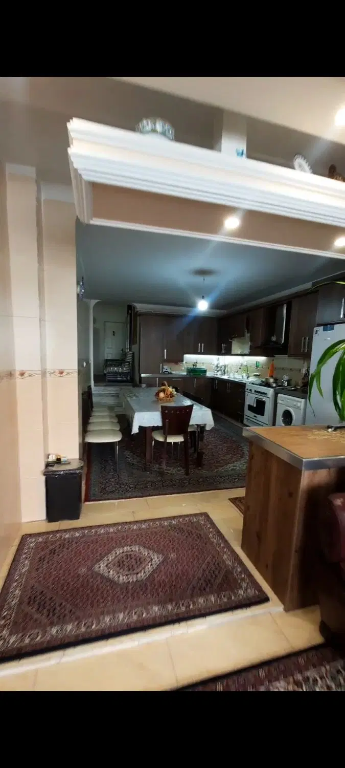 آپارتمان خیابان صفا
