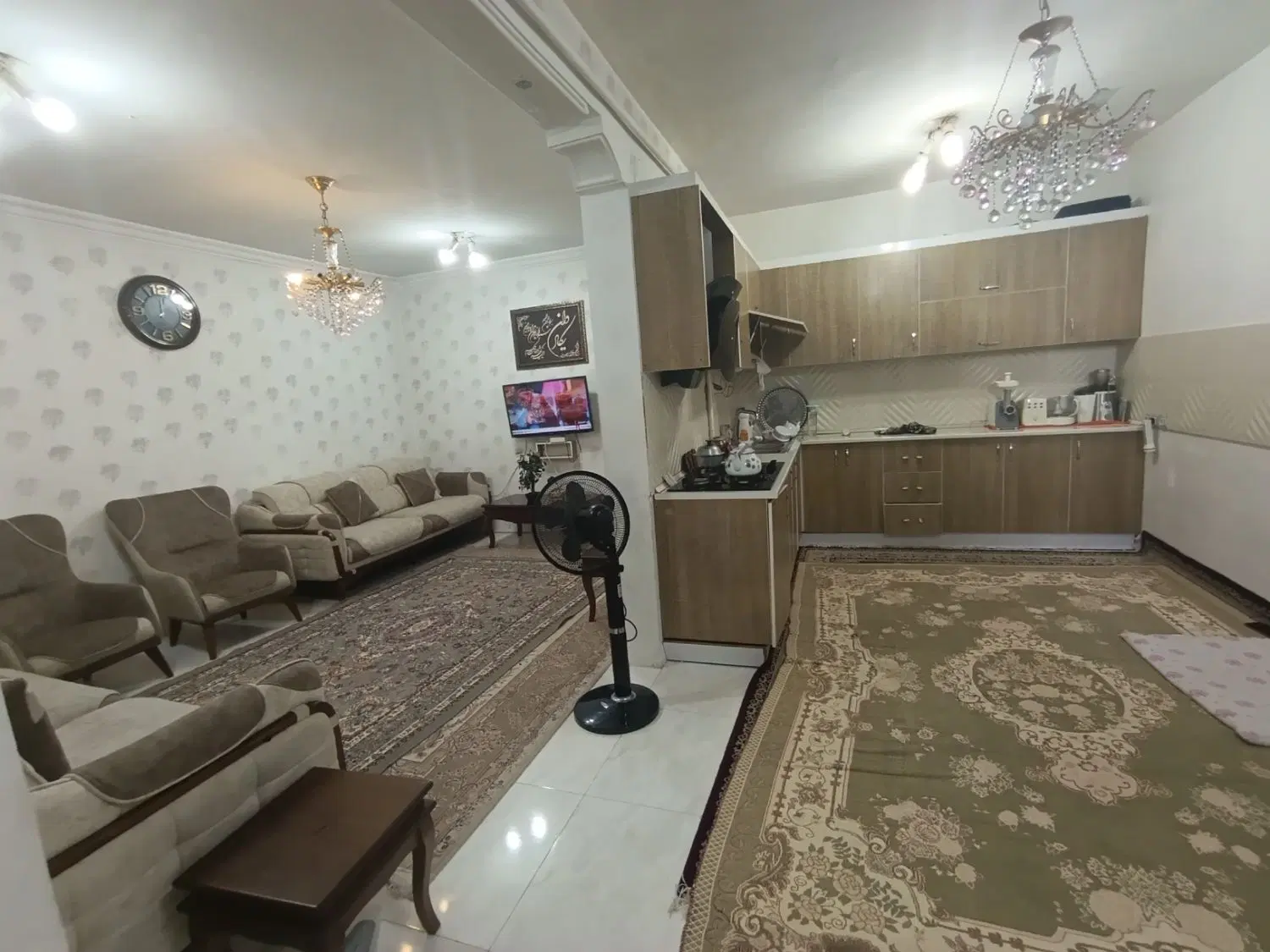 اگهی فروش خانه  و مغاز مستقل ۱۴۰متری باسند