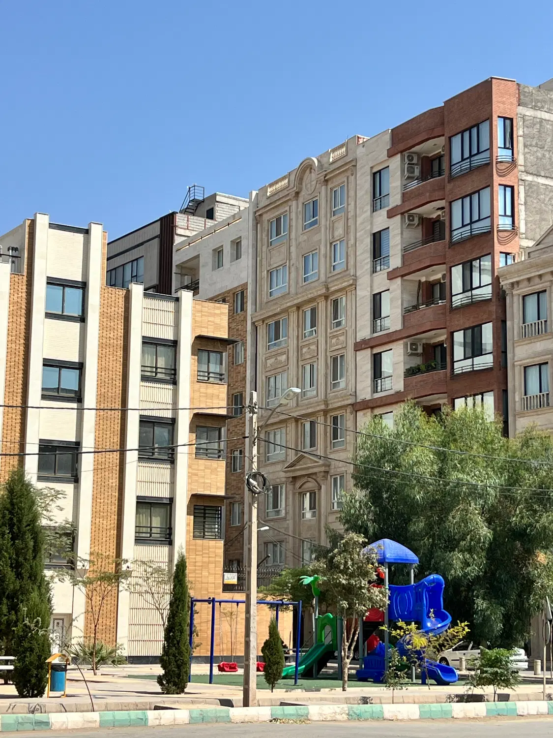 آپارتمان ۱۴۵ متری دوکله تک واحدی