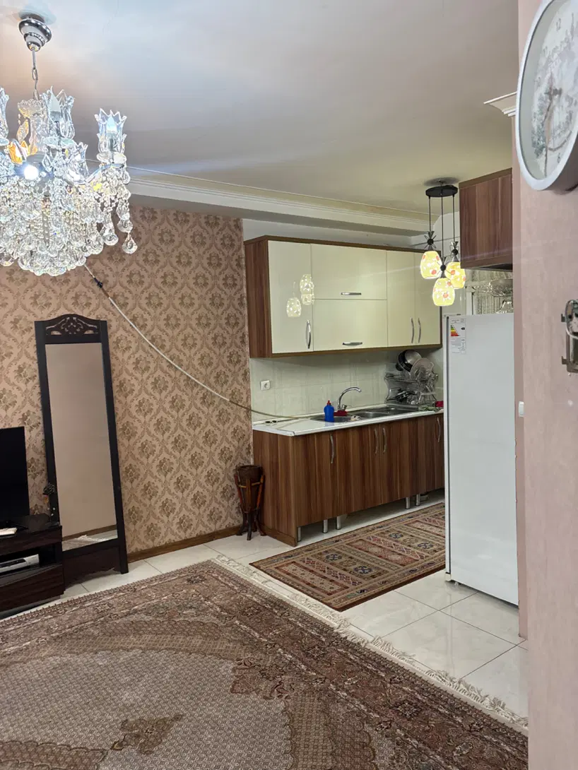 فروش آپارتمان ۵۲ متری ، طبقه اول ، تمیز و خوش‌نقش