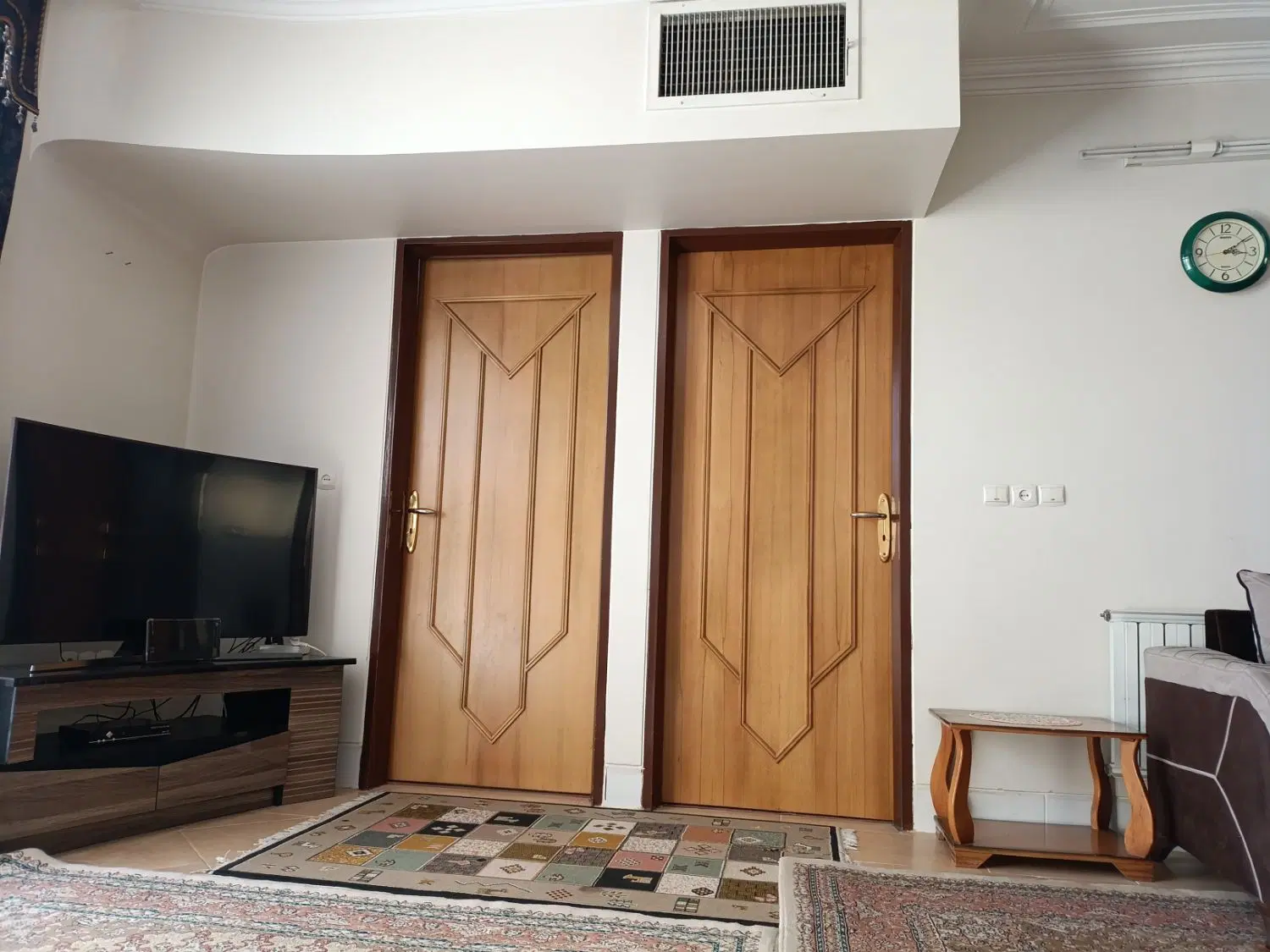 آپارتمان۱۰۰متری دوخواب تک واحدی
