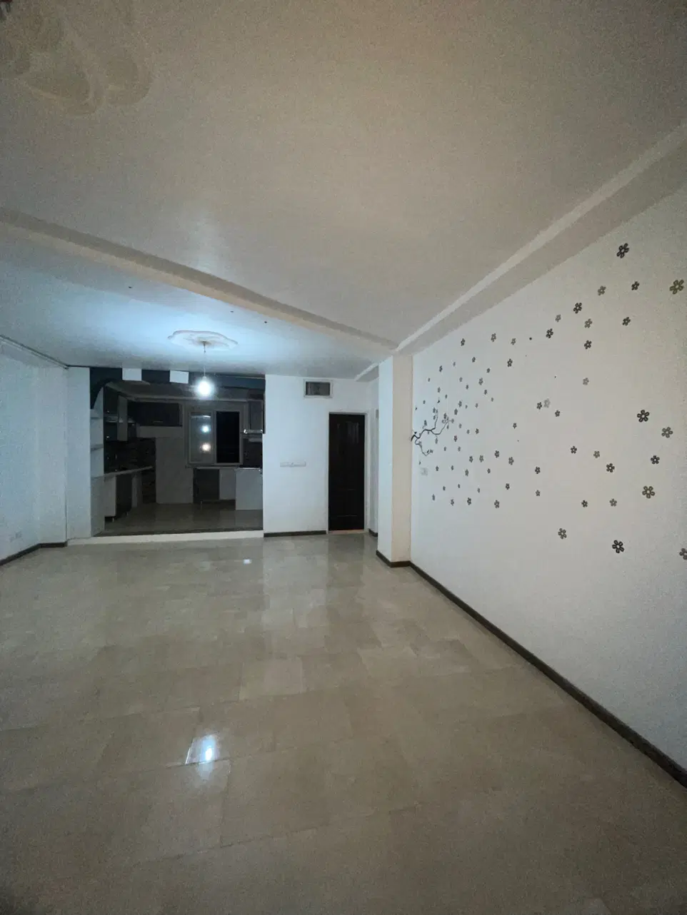 فروش آپارتمان ۸۵ متری