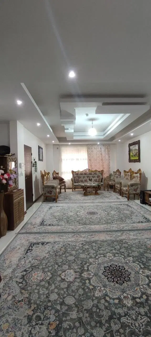 ۹۸ متری در شهر قدس باپارکینگ و انباری آسانسور
