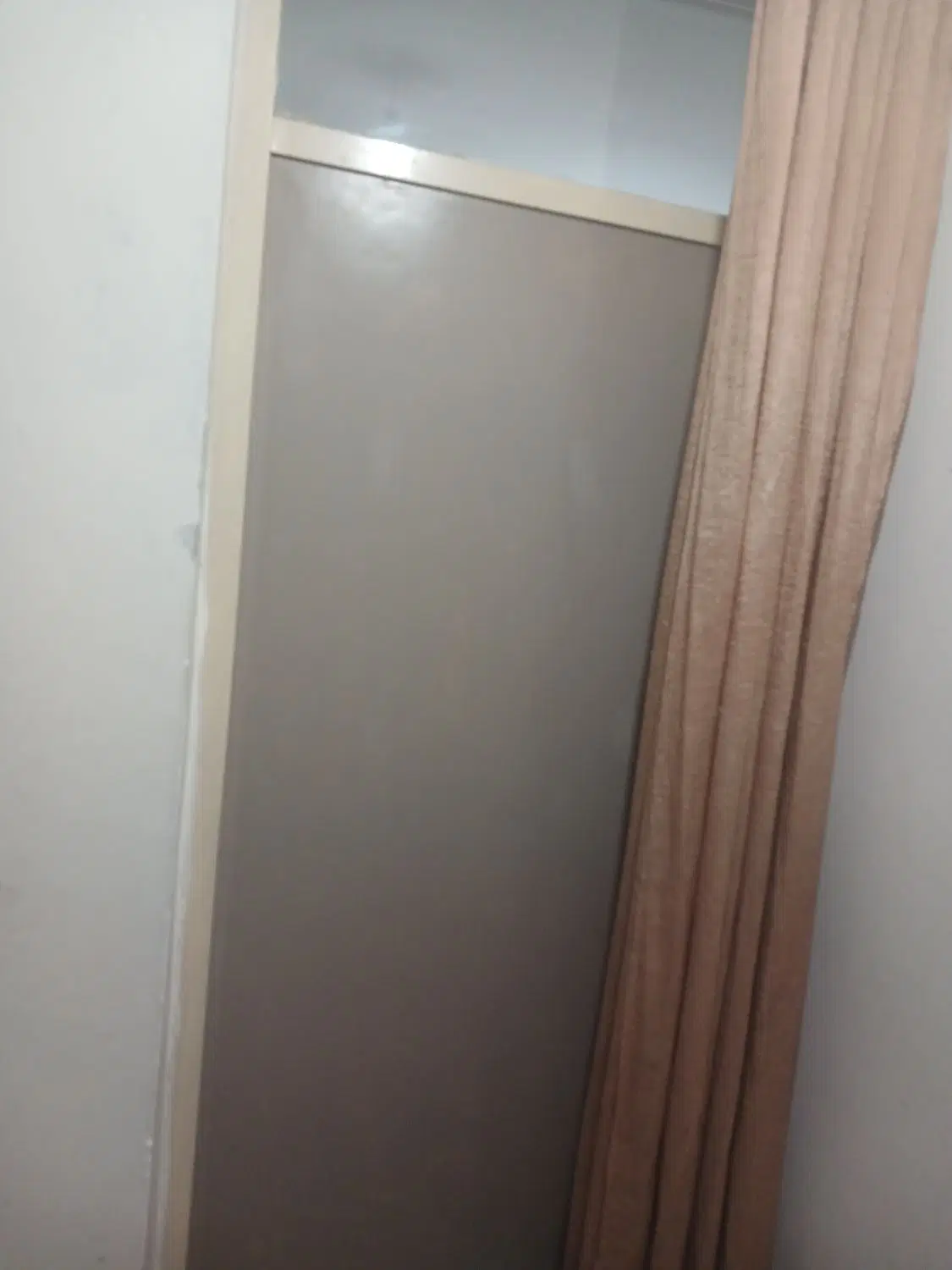 فروش یک واحد آپارتمان