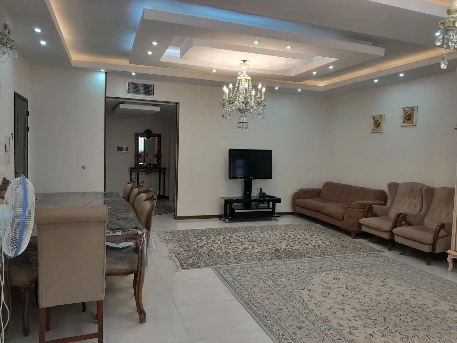 آپارتمان ۱۲۵ متری پونک