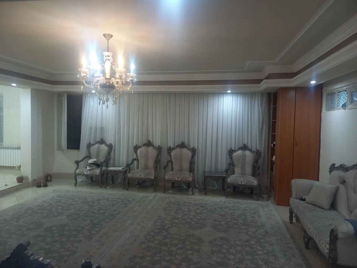 اپارتمان ۱۴۰ متر_فول امکانات_ فلکه نجار اباد