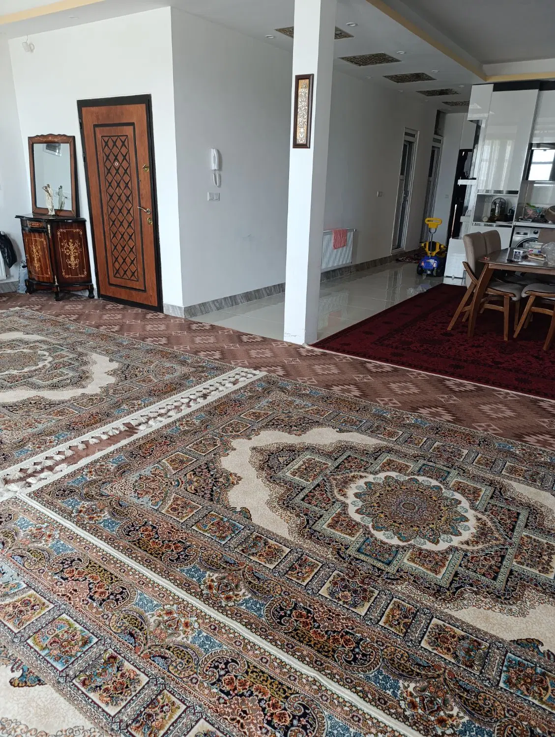 فروش واحد آپارتمانی