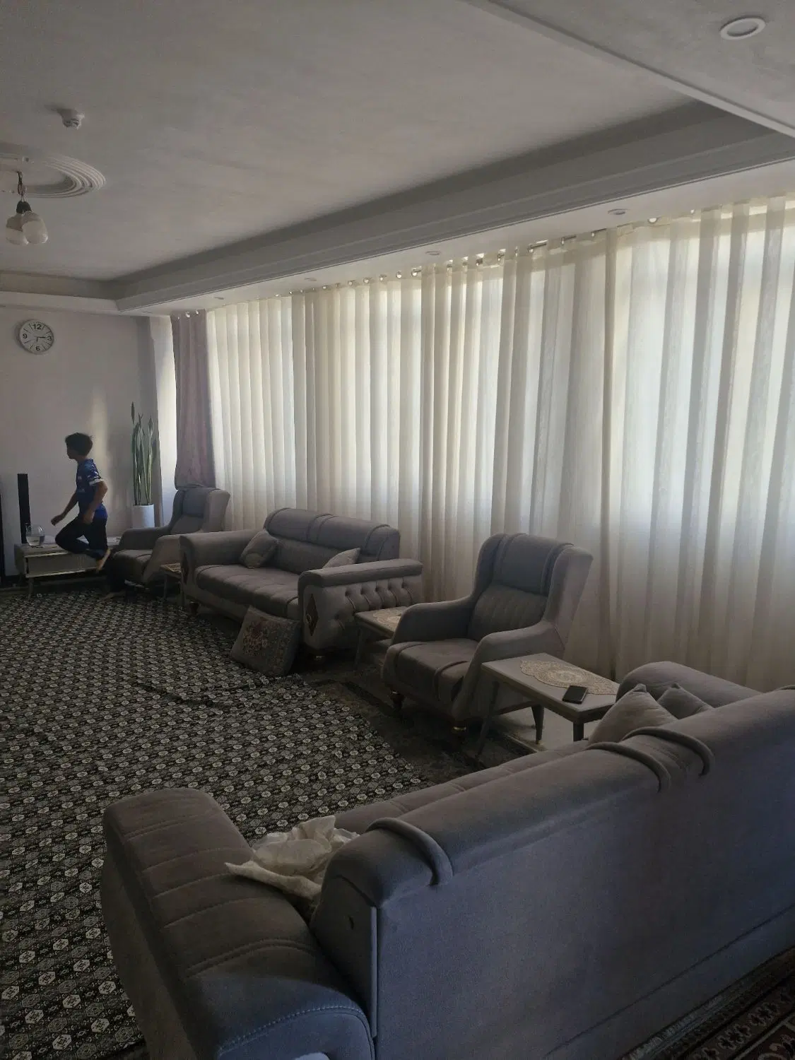 اجاره آپارتمان ۱۱۰ متری تک واحدی