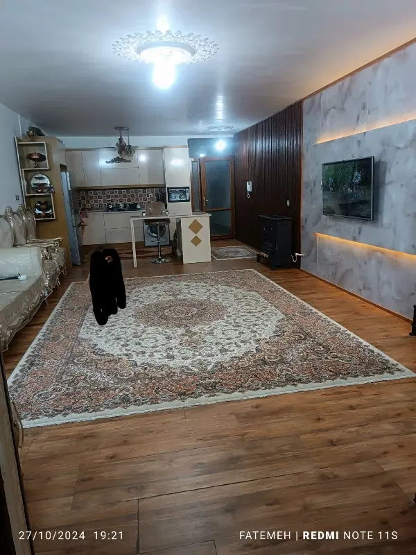 طبقه هم کف خوشبین ۱۳