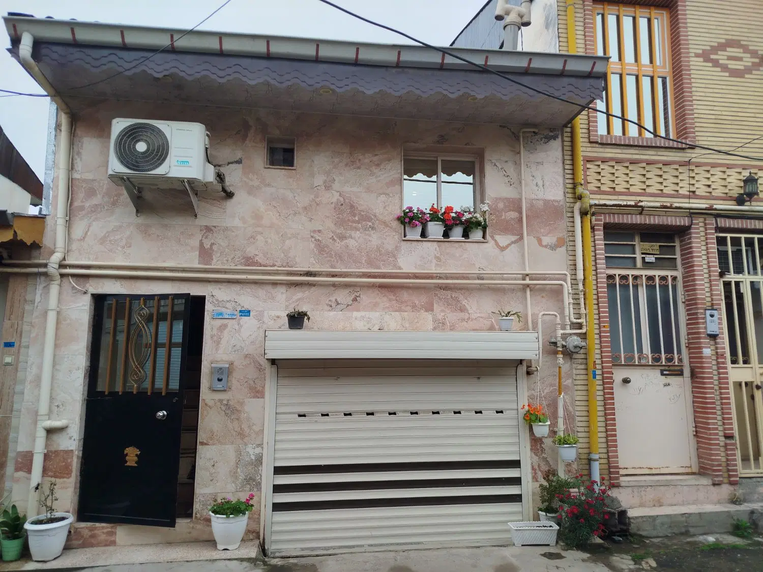 منزل مسکونی