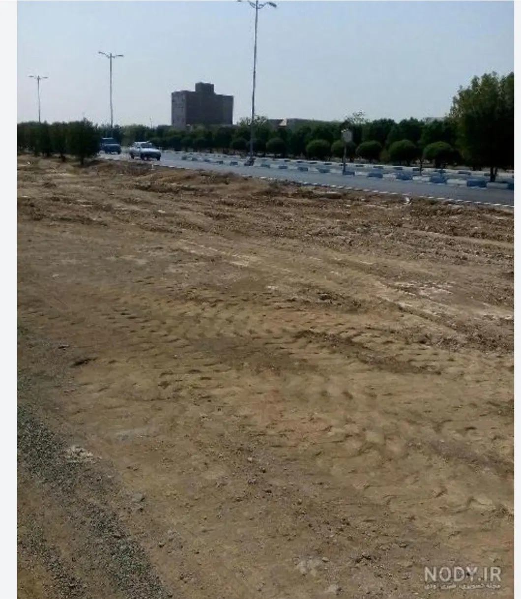 زمین کارگاه گچی