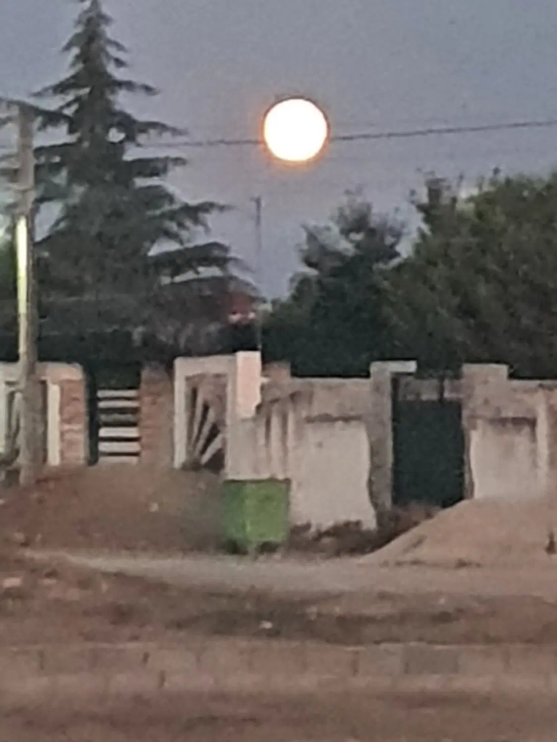 شرق مرزداران_۳۰۰ متر_گذر ۱۲_R122_بر ۱۰