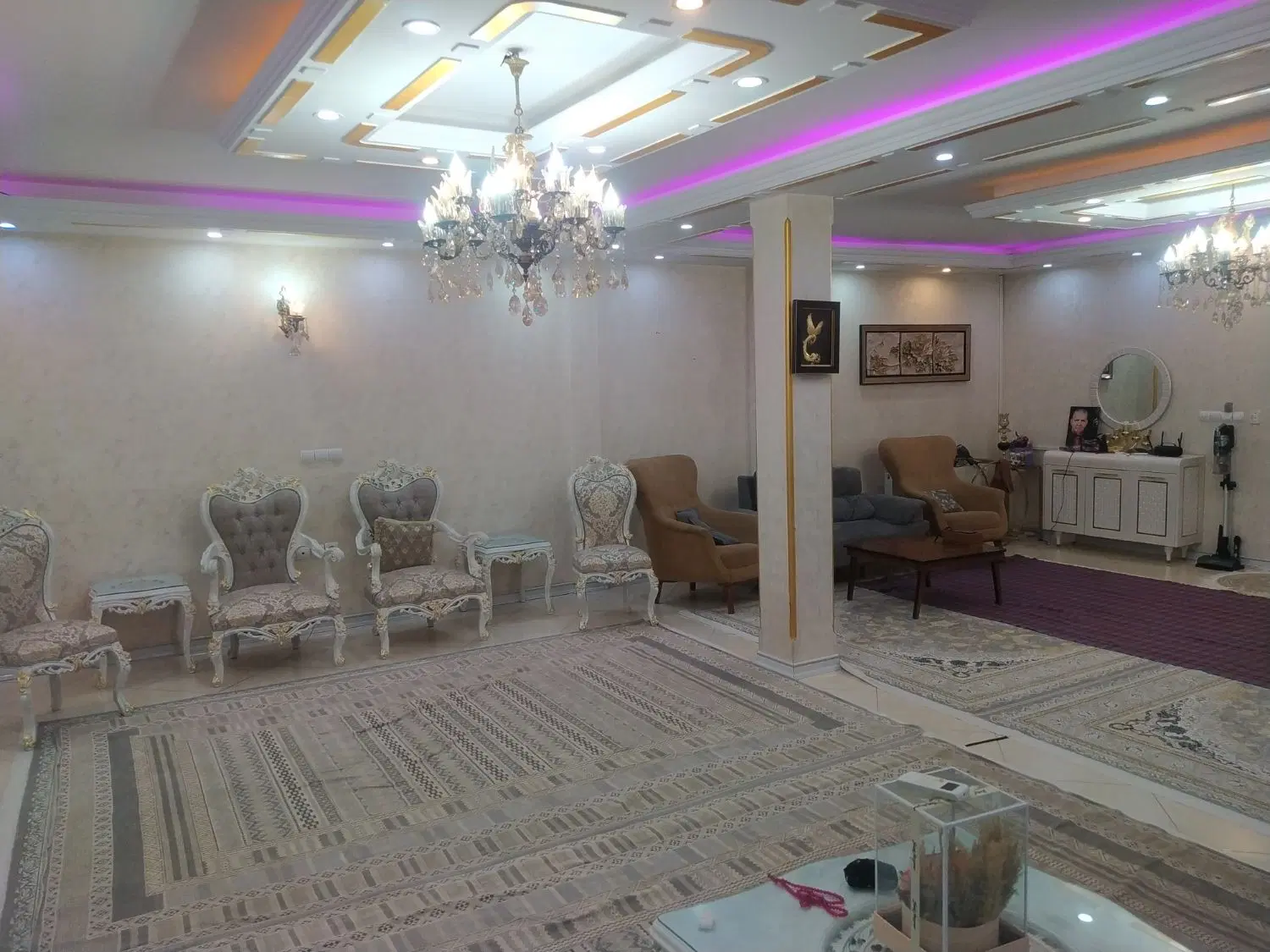 آپارتمان۱۴۰متری واقع در باقرشهر