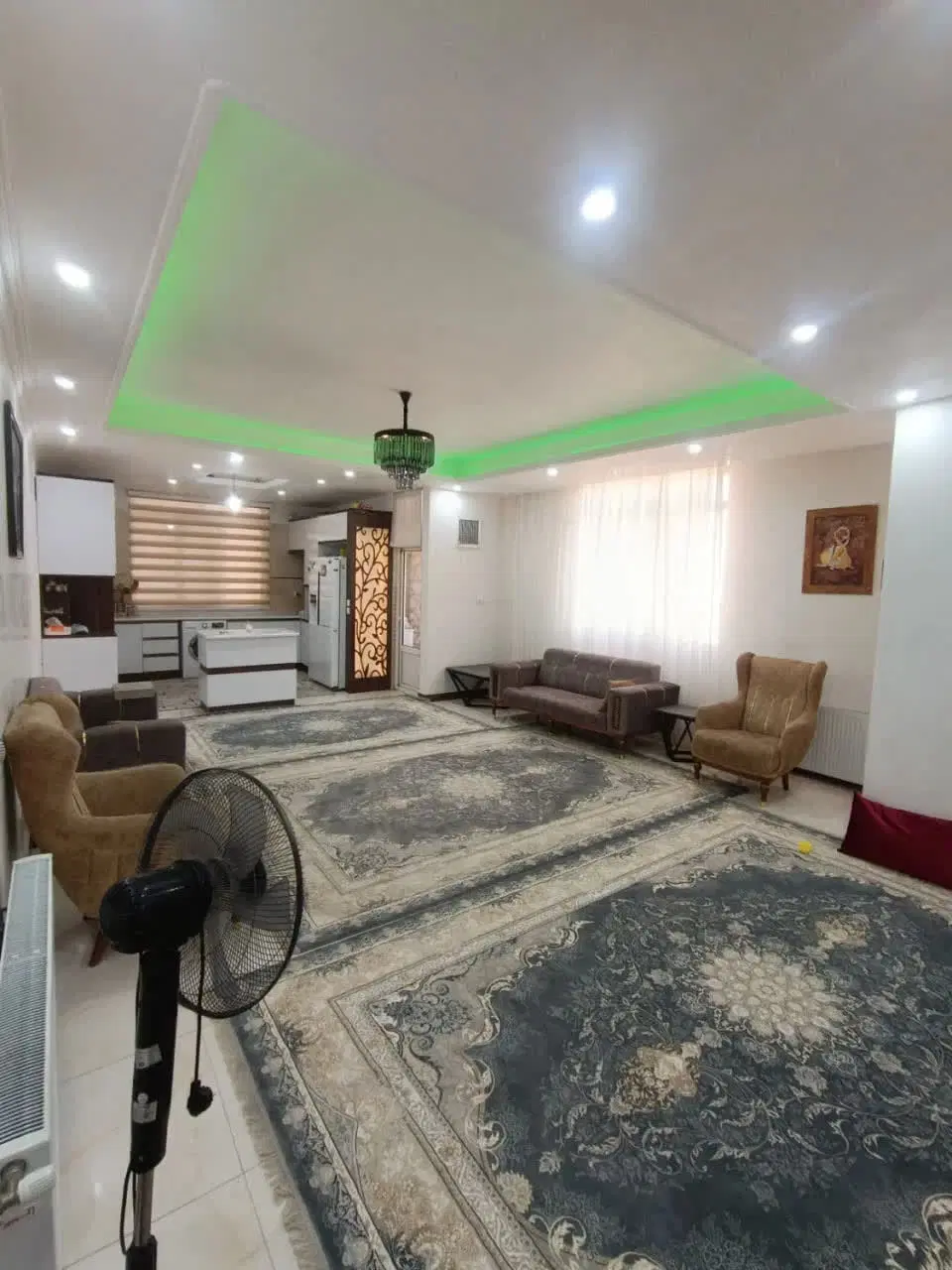 آپارتمان ۸۰ متری تک واحدی
