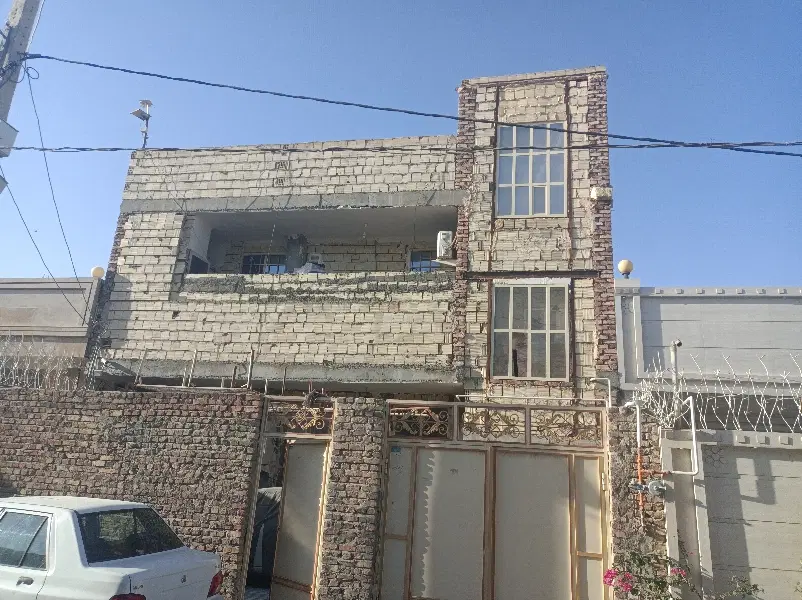 منزل دو طبقه
