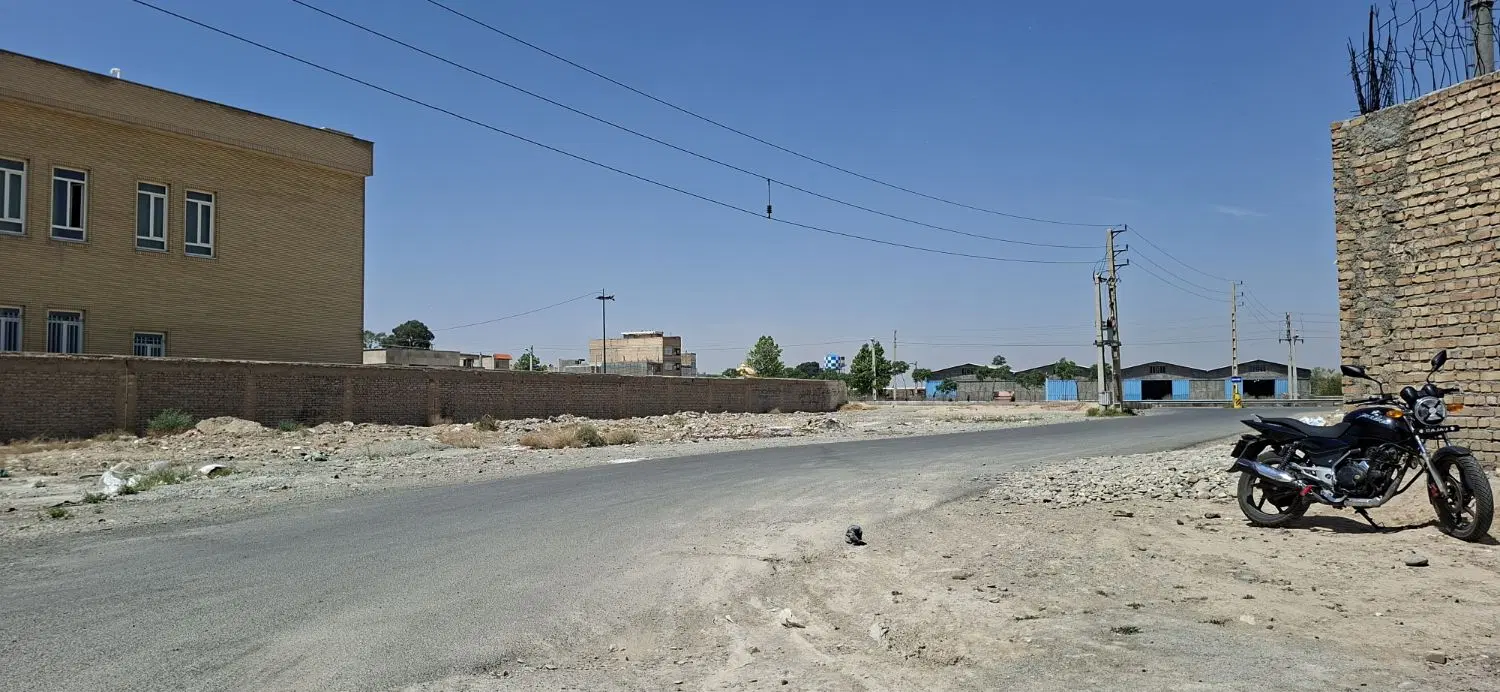 ۲۰۰متر شهرک زیتون میدان دانشجو خ عبدالعظیمی آسفالت