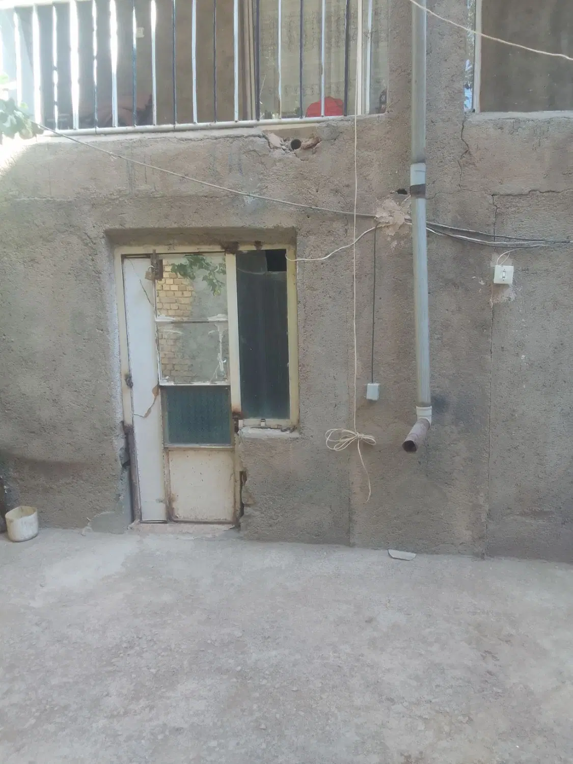 خانه اجار داد می‌شود