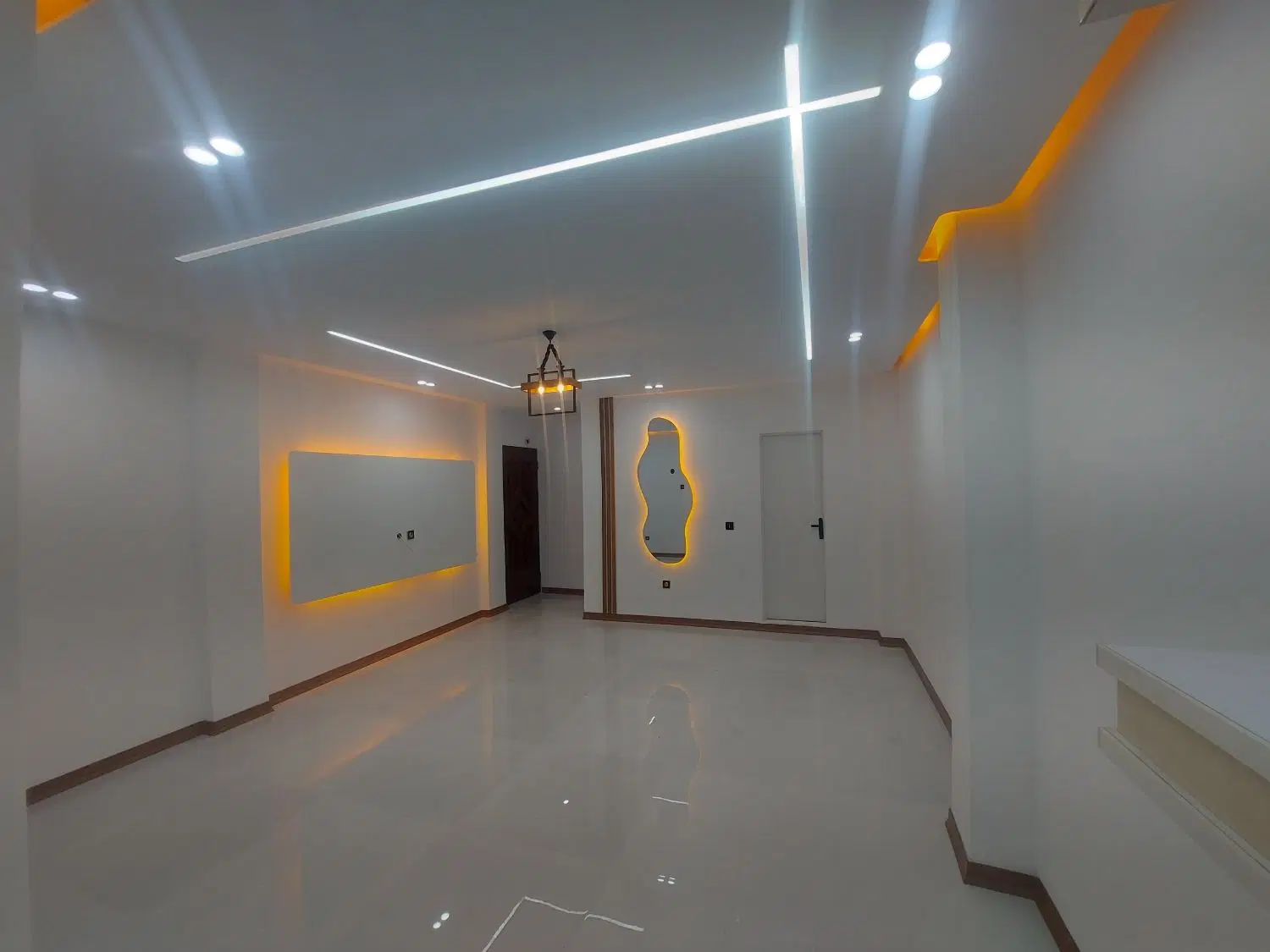53 متر غرق نور