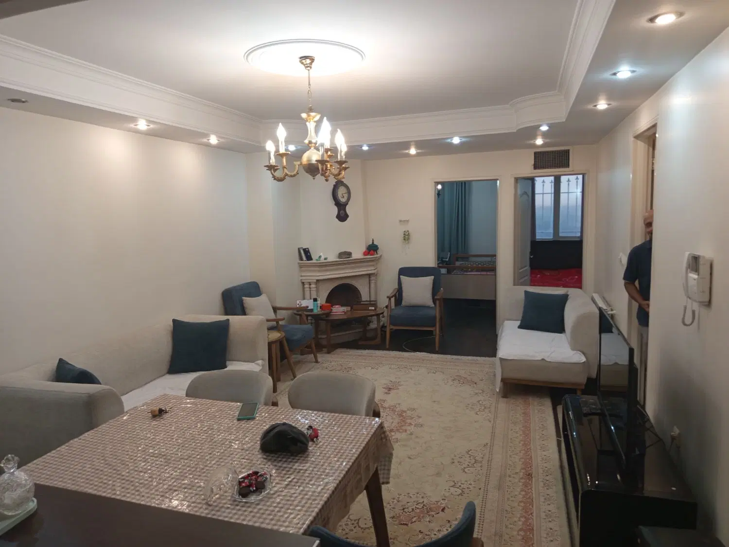 68متر تکواحدی اجاره دار