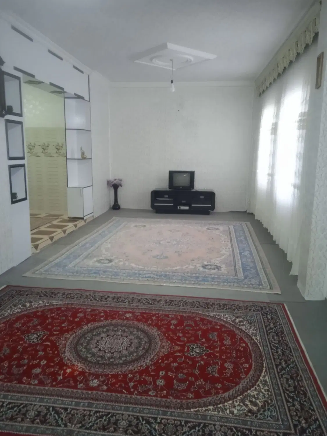 خانه اجاره ای در هیر