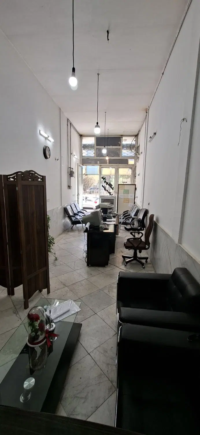 مغازه تجاری خیابان طالقانی