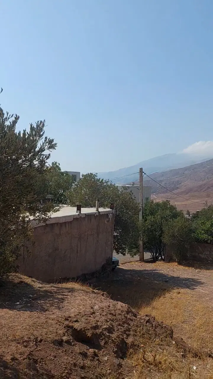 خانه ویلایی فروشی 200 متر در منجیل هرزویل پایین