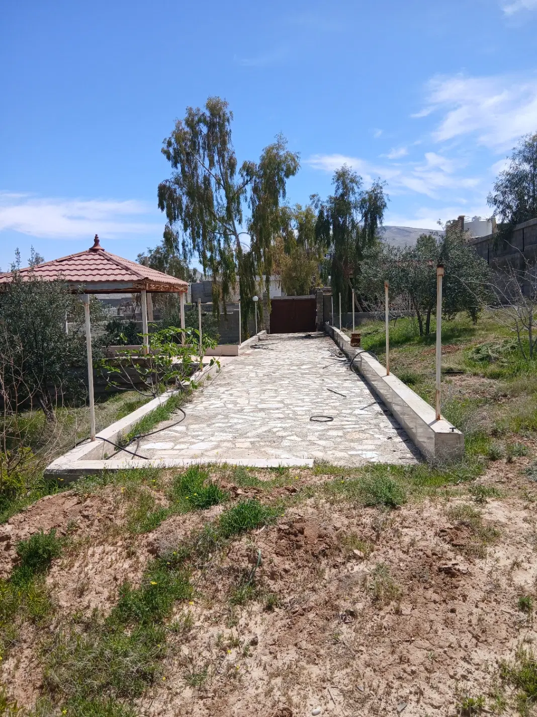 فروش باغ شهری شهرک نشاط (بیدزرد . تفهیان )