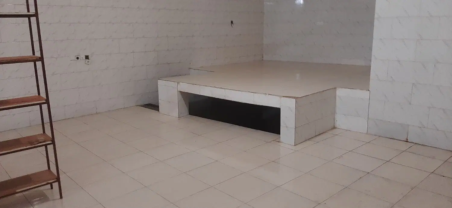 اجاره و رهن مغازه بزرگ