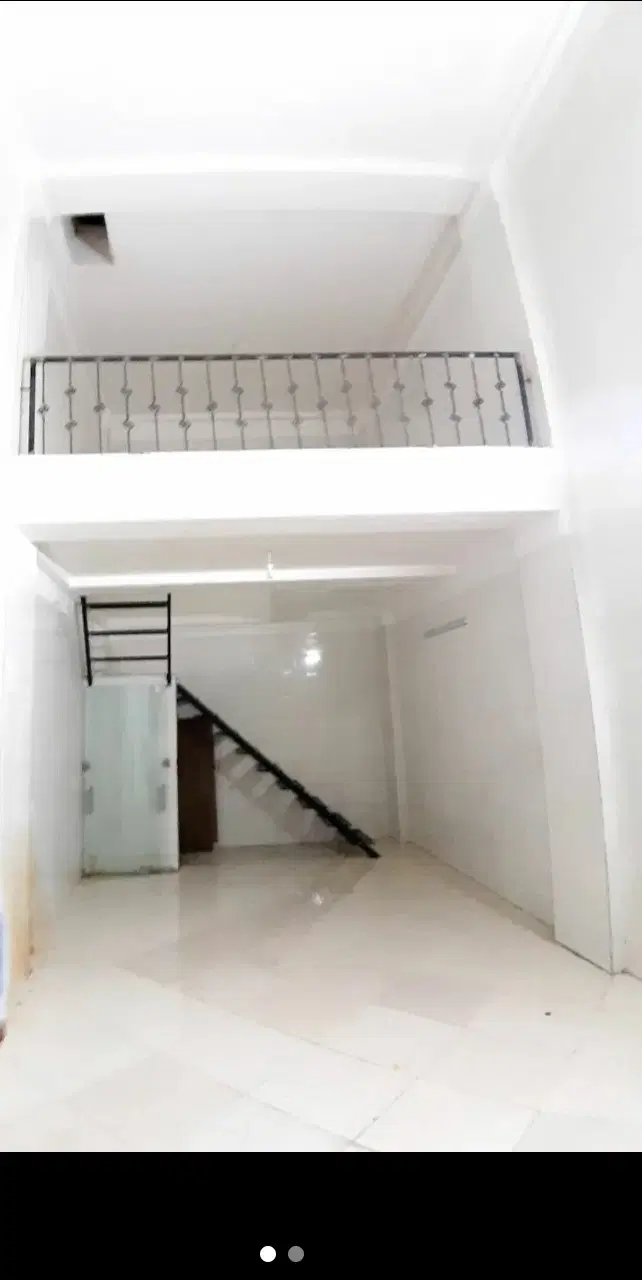 مغازه تجاری 135متری نوساز بلوار امام حسن
