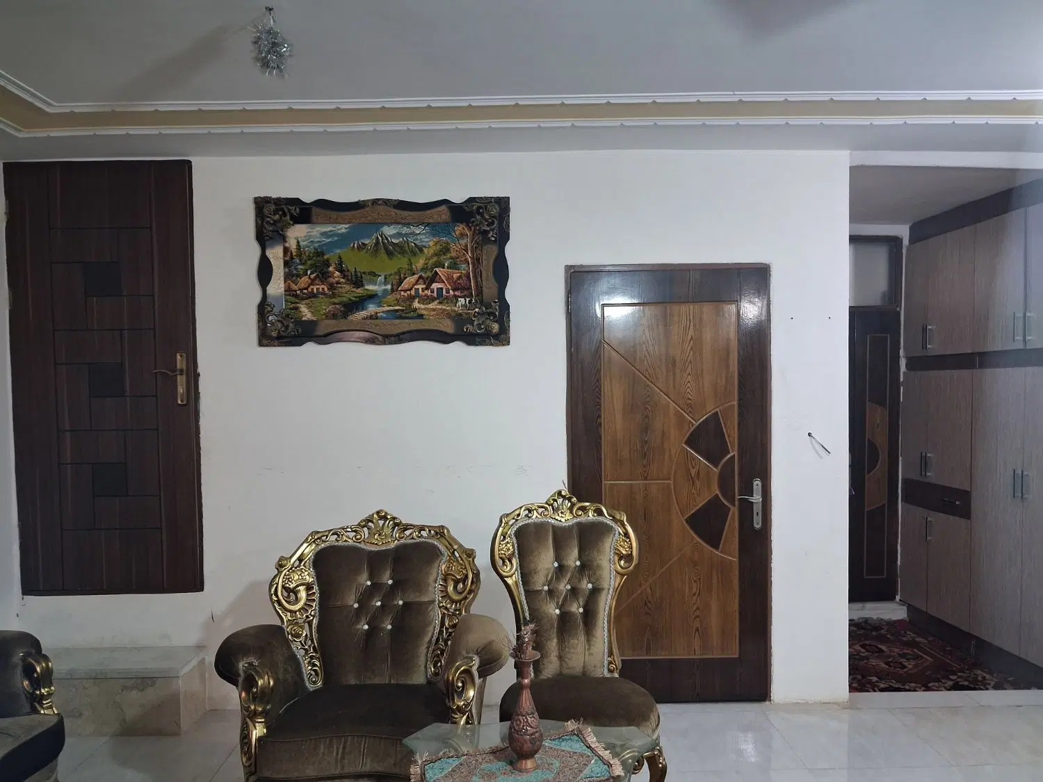 خانه رهن و اجاره خیابان امام خمینی لوکیشن خیلی خوب
