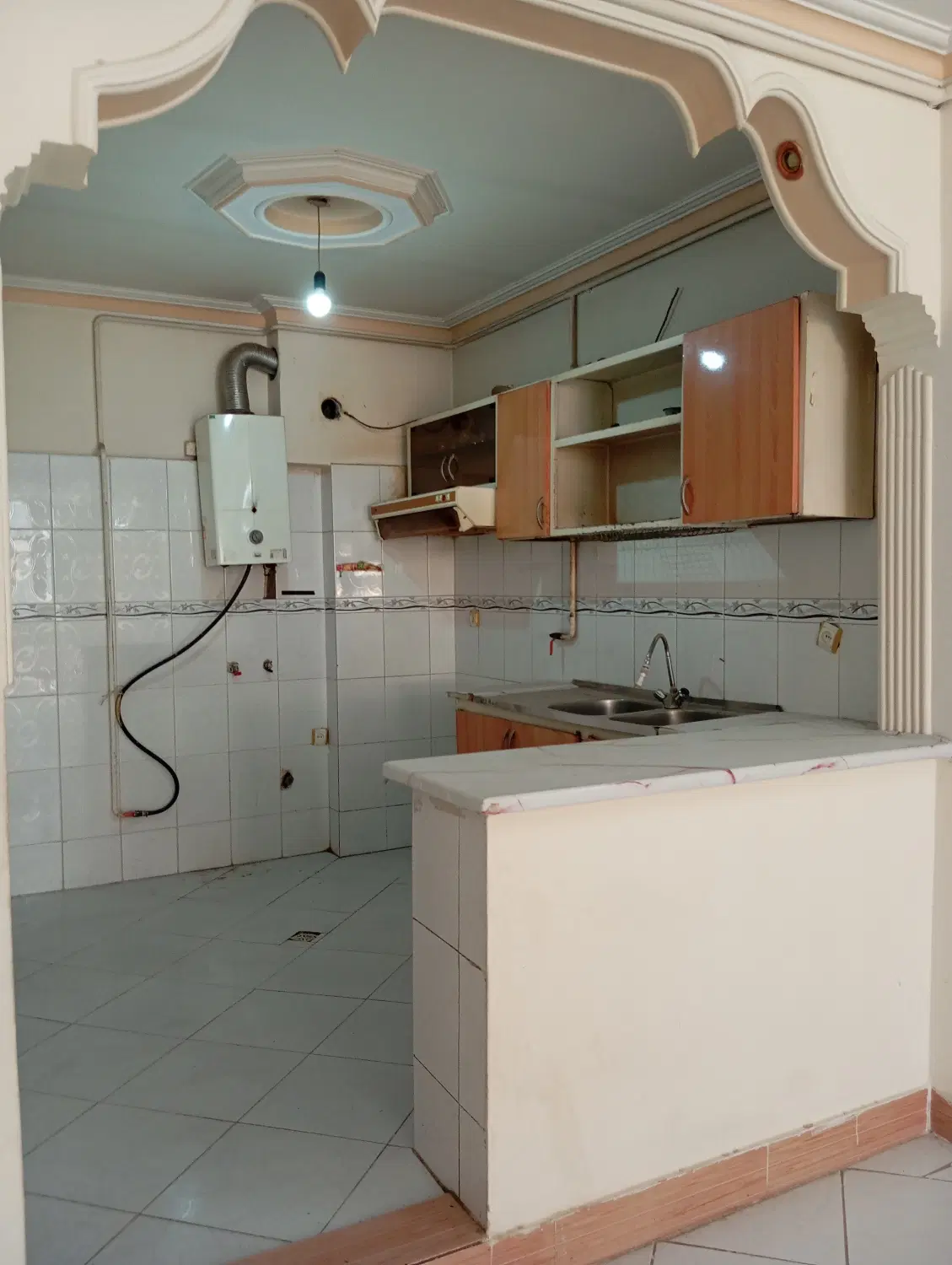 ۷۰ متر یک خواب طبقه اول و دوم موجود قابل تبدیل