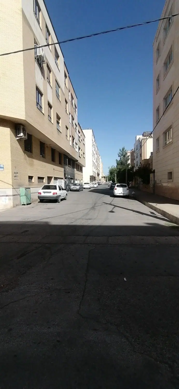 آپارتمان دو خوابه دو تا انباری بازسازی شده