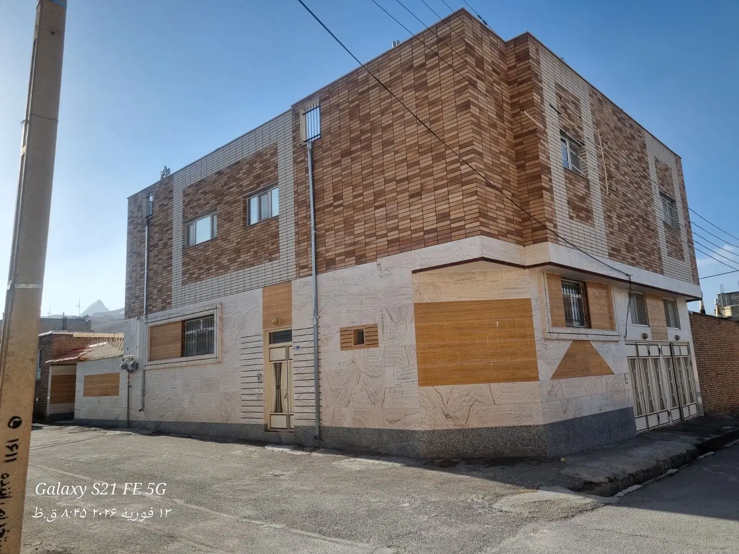 دو طبقه ویلایی در فرخ شهر