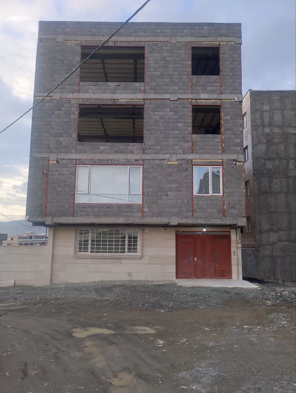 آپارتمان دوشان شهرک شاروقی