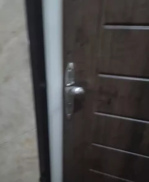 ۴۴ متر یک‌خوابه ، پارکینگ و انباری سندی