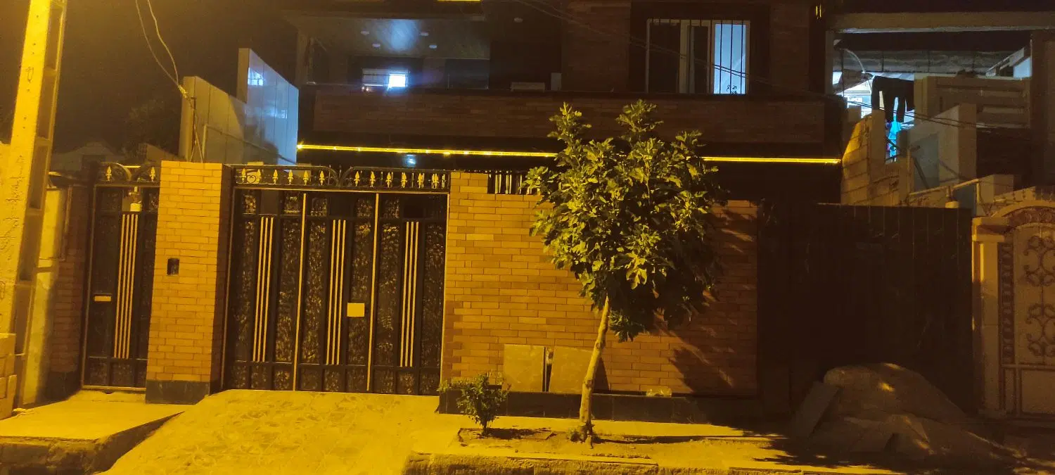 فروش طبقه بالا شیک و نوساز آزادگان ۲۰
