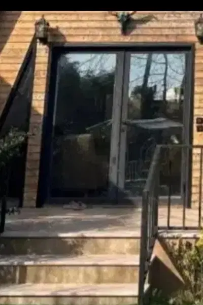 همخونه خانم