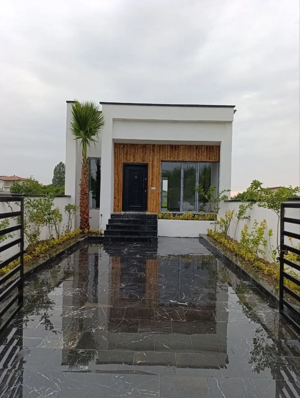 ویلا جزیره ای ۳۶۰  درجه