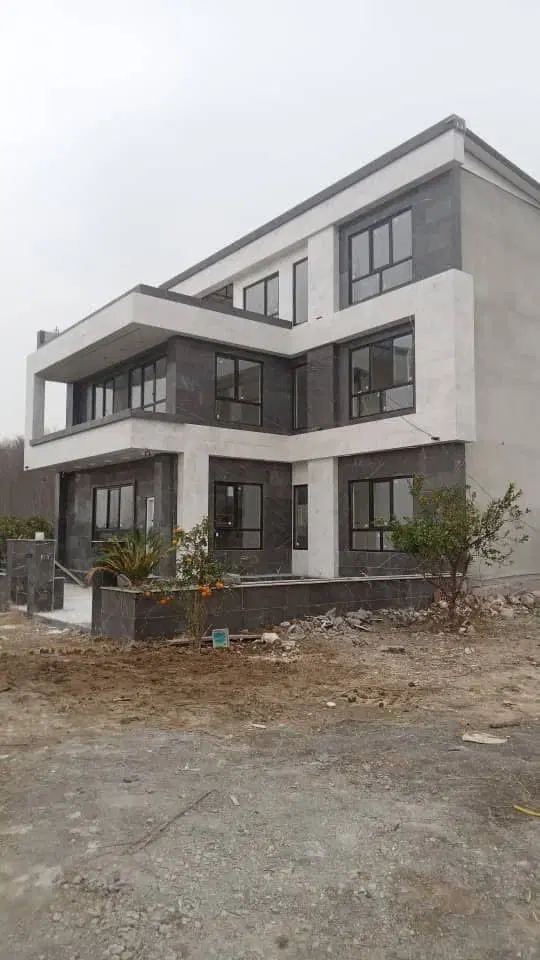 اجاره تجاری ۷۰۰ متری کمربندی امیرکلا برای نمایشگاه