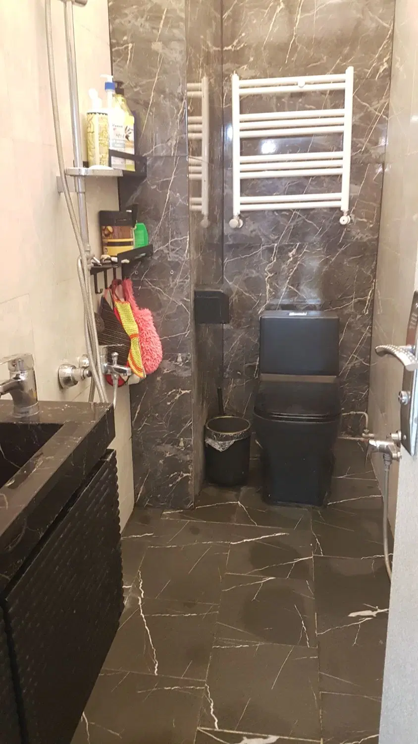 فروش یک واحد آپارتمان زیبا در مهستان فاز یک