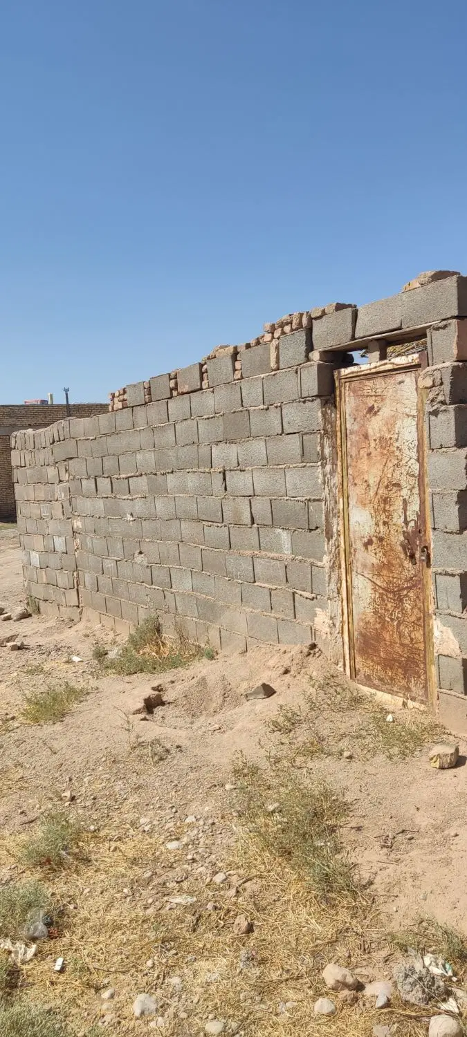 زمین فروشی
